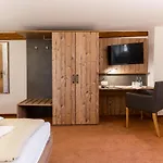 Hotel Waldgasthof Bad Einsiedel 3*