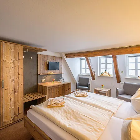 Waldgasthof Bad Einsiedel 3* سيفن