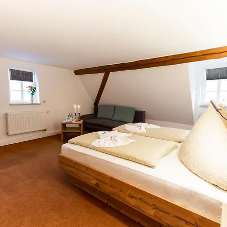 Отель Waldgasthof Bad Einsiedel 3*